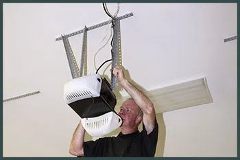 Two Guys Garage Doors Nahant, MA 781-257-6150 - serv-cont-open-gr-43m